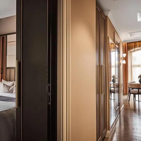 Otel Opus 16 5*